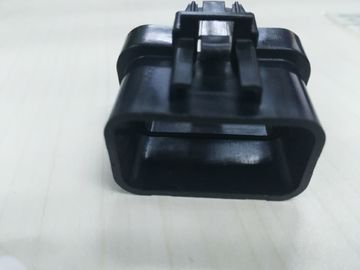Schwarze Farbe der Kontakt-Stecker-Abdeckung hergestellt Plastikspritzen-Einspritzungs-vom Plastikteil-Verbindungsstück mit Stecker